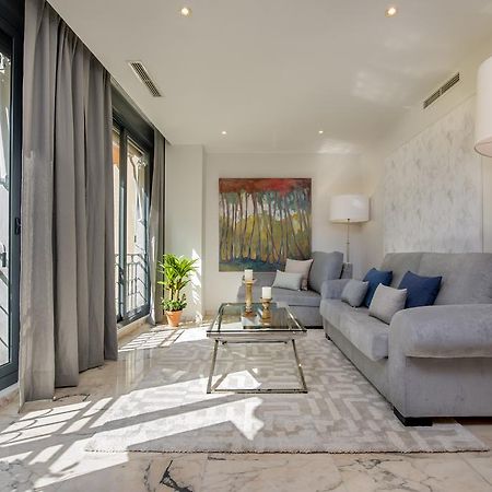 Genteel Home Vinuesa Севиля Екстериор снимка