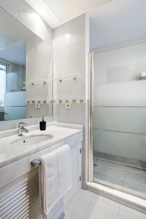 Genteel Home Vinuesa Севиля Екстериор снимка